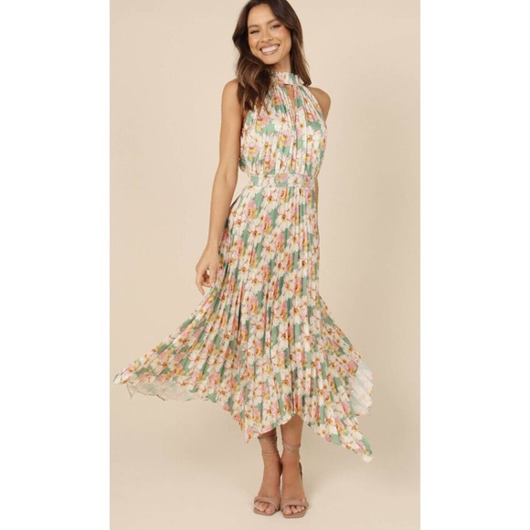 Petal and Pup Dresses Petal And Pup 2 Dominique Sage Floral Pleated Halter Midi Dress Summer